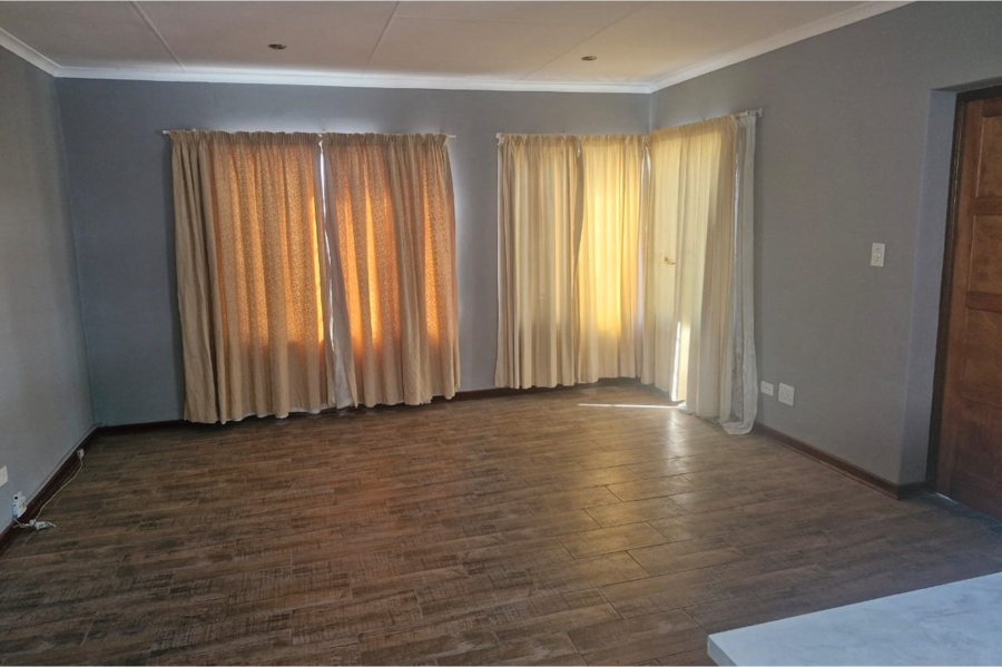 3 Bedroom Property for Sale in Wilkoppies North West
